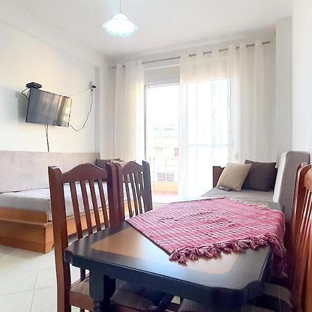 Sea & Sun Apartment Durrës Eksteriør bilde